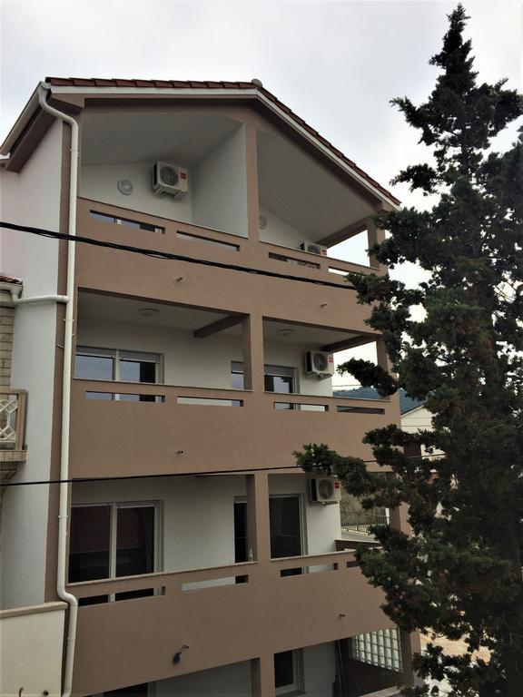Apartmani Orhideja Rab Town Exteriér fotografie