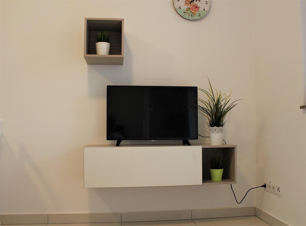 Apartmani Orhideja Rab Town Exteriér fotografie