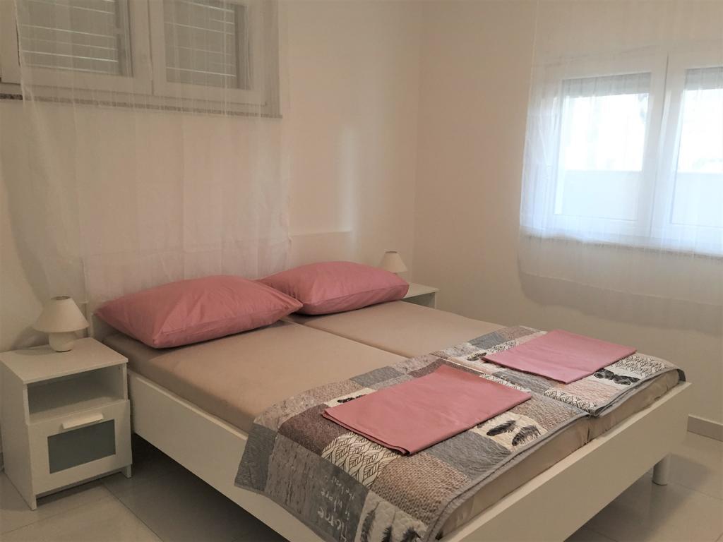 Apartmani Orhideja Rab Town Exteriér fotografie